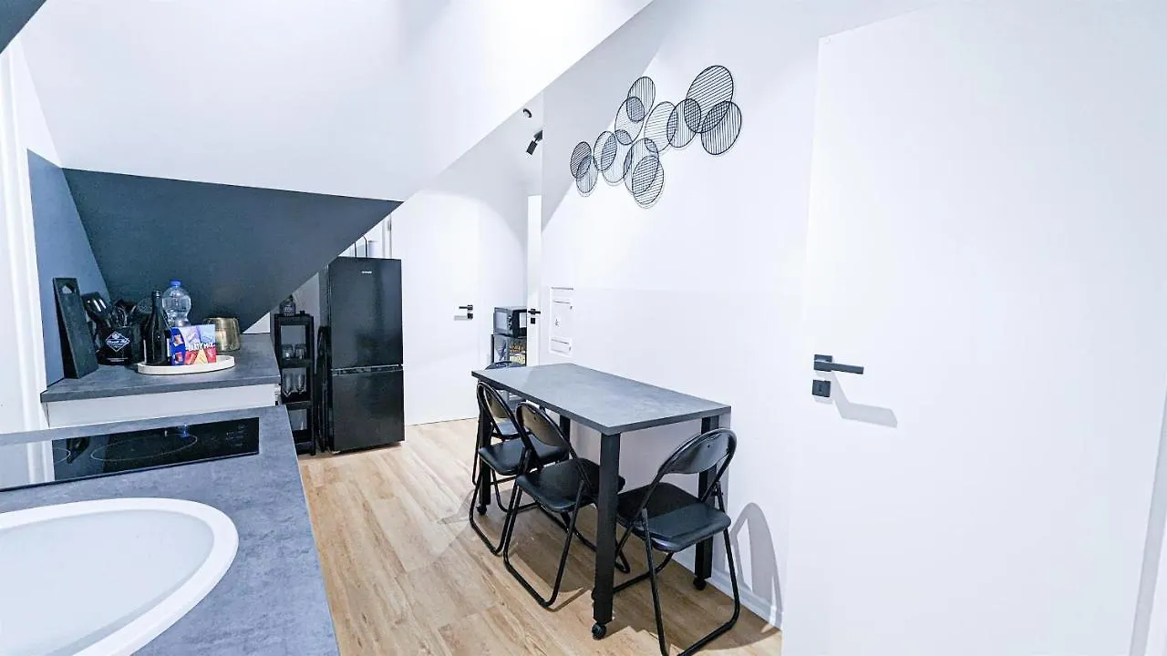 Alfa Stuttgart 3Br 5 Beds Netflix Inet Ebk Wasen Apartment Germany