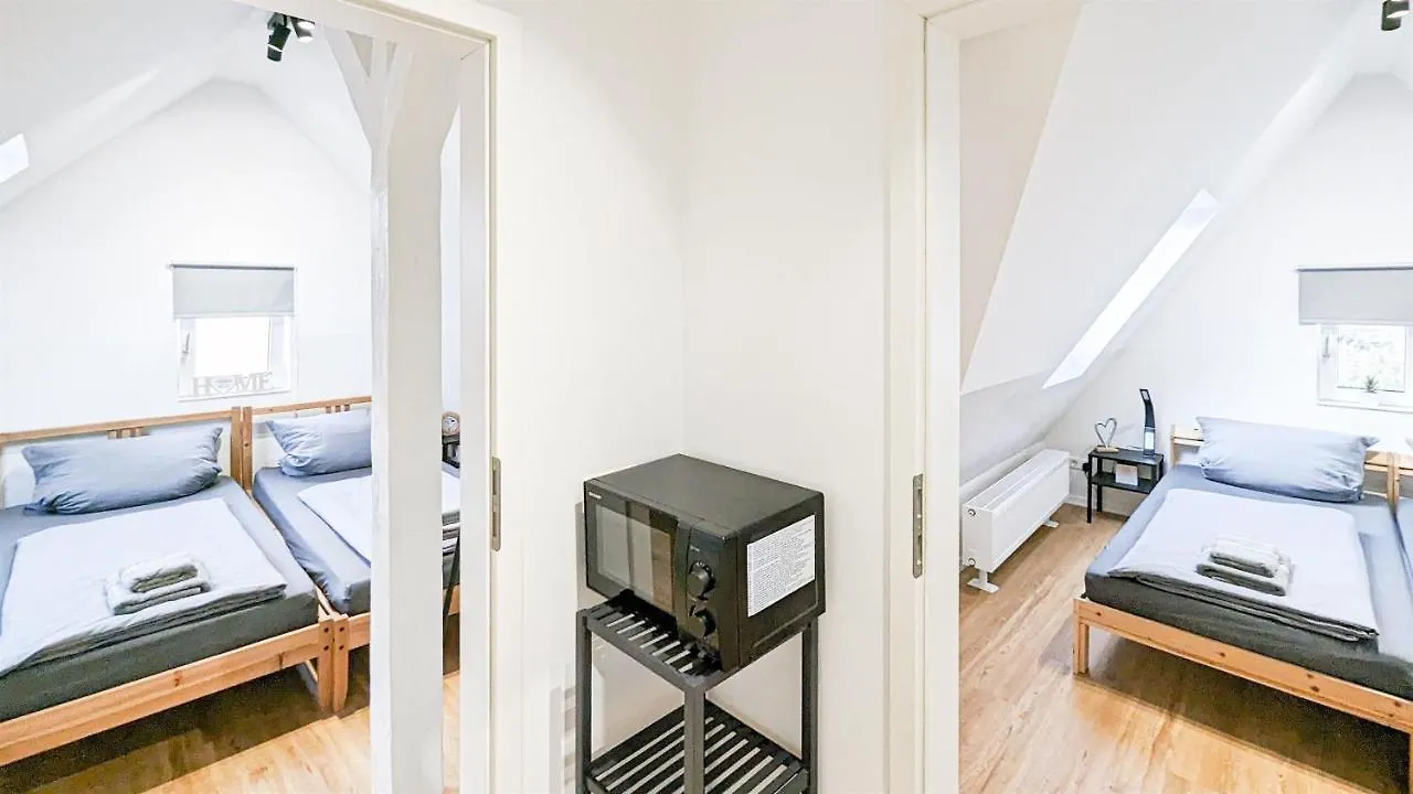 Alfa Stuttgart 3Br 5 Beds Netflix Inet Ebk Wasen Apartment 0*,